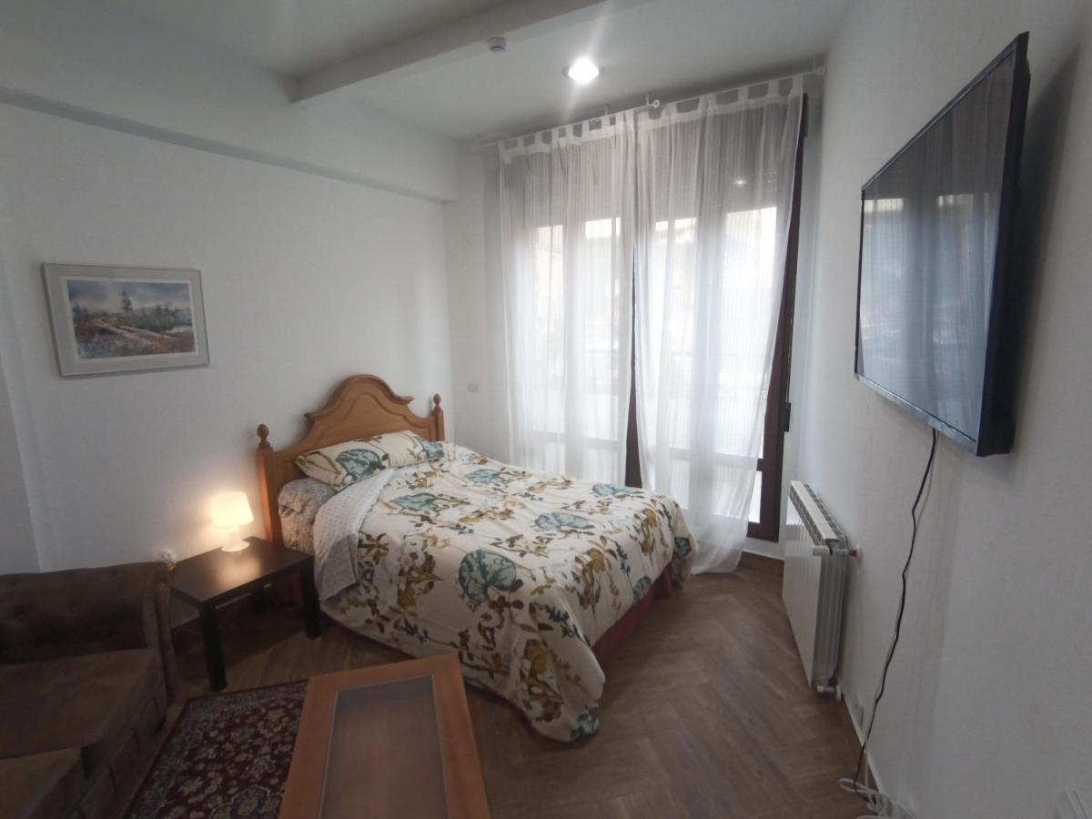 Mini Apartamento De Lujo Becerril de la Sierra Eksteriør billede